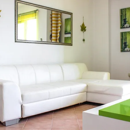 320 Dielli Lejlighed Durrës
